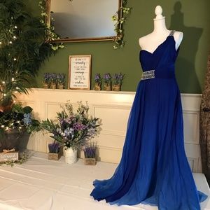 Long formal Royal blue evening gown dress